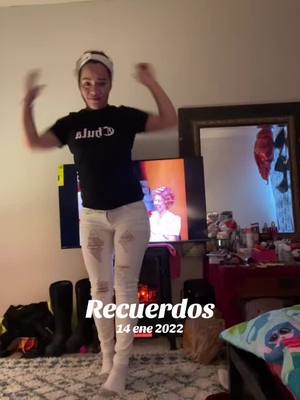 A post by @alexitaba on TikTok caption: #Recuerdos 