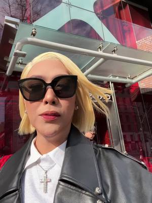 A post by @unkabogableviceganda on TikTok caption: And The Breadwinner Is breathing and relaxing in Japan! Dassurv!  #fyp #ViceGanda #Japan #Osaka 
