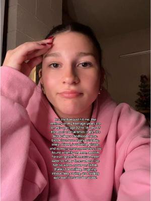 A post by @graciexjamess on TikTok caption: I love you all, and I’m so happy you’re here. keep smiling. xoxo 🙂💌