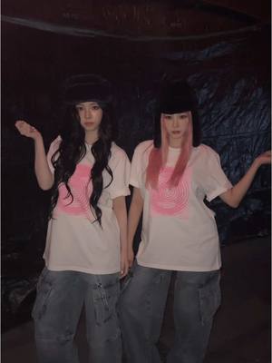 A post by @aespa_official on TikTok caption: #audiz’s pose. #aespa #æspa #에스파 #KARINA #카리나 #GISELLE #지젤