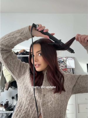 A post by @laurieelle on TikTok caption: thought I’d do a little update on a couple of life changes that have happened since i did the move to london from manchester 🫶🏻 #chatty #moving #citygirl #northerner #ghd 