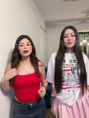 A post by @nicoll_ochoa on TikTok caption: Buena música bebé 🫦