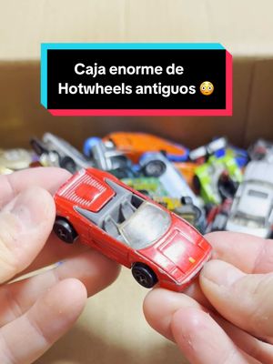 A post by @themonsternach on TikTok caption: Caja enorme de Hotwheels antiguos 😳 #hotwheels #hotwheelscollections #diecast #carcommunity #lentejas 