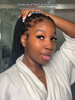 A post by @aniyahserinity on TikTok caption: One thing about me I’m gonna get away!😚 vacation me is my fav me 