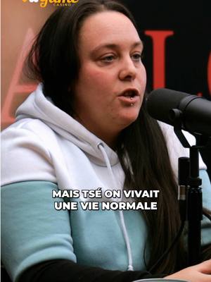 A post by @cedricbergeronparloir on TikTok caption: Épisode 78 avec Mélissa, disponible sur PATREON! 🎙️😱 Écoute ça! #auparloirpodcast #podcast #cedricbergeronhumour #truecrime #Québec #france #prison #auparloir 