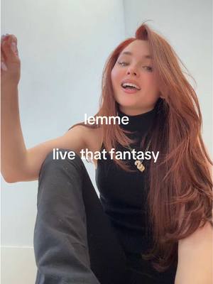 A post by @gabisklar on TikTok caption: lemme live that fantasy #lorde #royals #acoustic #cover 