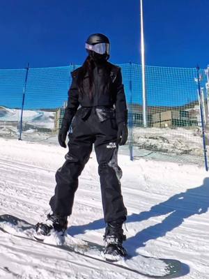 A post by @cindy518c on TikTok caption: 🎿 need more practice！#cindy518c #soonent #fyp #滑雪 