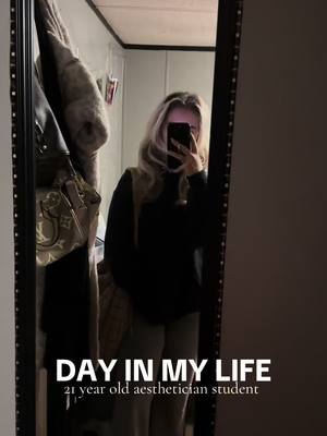 A post by @jelkins_12 on TikTok caption: HAPPY WEDNESDAY !! 🖤💫😆 cannot believe I’ve been in school for 7 weeks !!! #dayinmylife #dayinmylifevlog #Vlog #smallcreator #aesthetics #school #beautyschool #DITL #fyp #foryoupage 