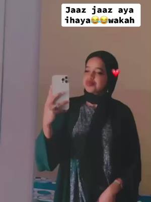 A post by @afardhan23 on TikTok caption: @hanan❤👑 @💋Hafuuz😩🫶🏼 @hiبaaq taفay🧚‍♀️🤍 @rayan mose❤🤍💚 @Umulkhayr Abdiii❤️👸 @C O C O 😂😂😂siii