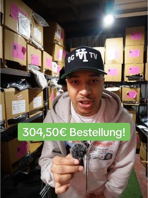 A post by @onchairstv on TikTok caption: Vielen Dank für diese Bestellung! #fashiontiktok #fashion #fashionnews #OOTD #clothingbrand 