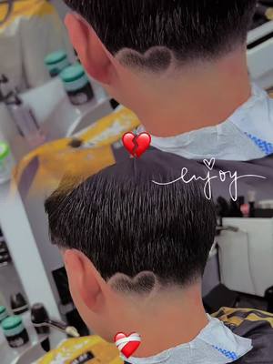 A post by @i_love_travell_ on TikTok caption: #CapCut #france #europe #lghorba #عشاق_اوروبا🇪🇦🇨🇮🇨🇦🇫🇰 #tiktok #fyp #الشعب_الصيني_ماله_حل😂😂 