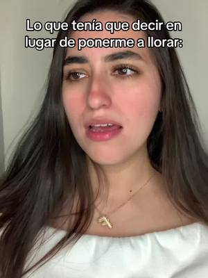 A post by @fanyaburto on TikTok caption: Es puro contenido‼️ #fyp #foryou #amiga #novio #novios #foryoupage #ponmeenparati #parati #hazmeviral 