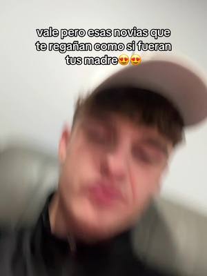 A post by @rodrigorebolloo on TikTok caption: copia el link o tendrás 1 año de mala suerte 🍀😭 #parati #indirectas 