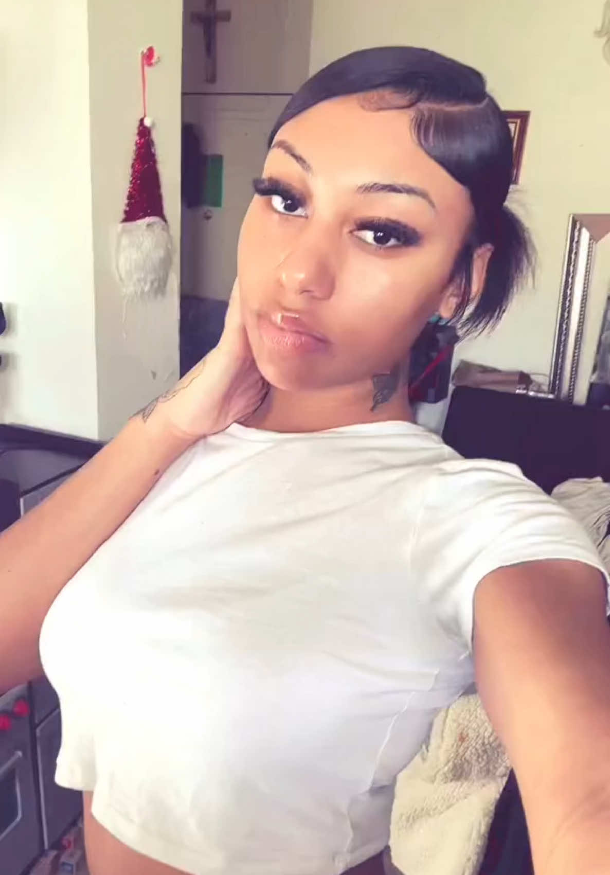A post by @winterrdabrat on TikTok caption: Everytime I post my face these hos be shook😉 #stopmotion 