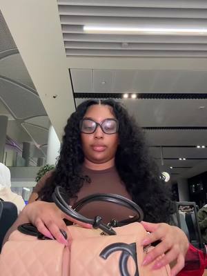 A post by @siditydes on TikTok caption: Follow me on TWITCH: SidityDes #siditydes #fyp #travel 