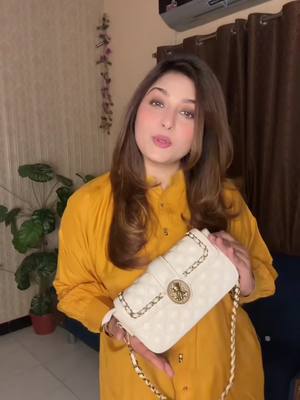 A post by @rabimani006 on TikTok caption: High quality hand bags #bag #handbag #handbagtiktok #foru #foryoupage #tik_tok #tiktokviral #rabimani006 #pfy 