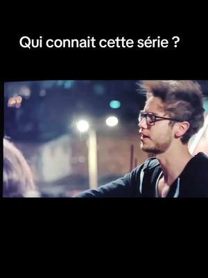 A post by @notrefamille22 on TikTok caption: J'adore tellement cette série, un coup de cœur #serie #lareinadelflow 