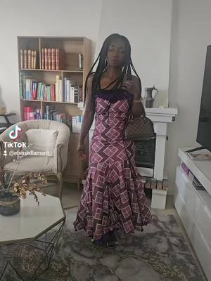 A post by @ebenediamant on TikTok caption: #pourtoi#tenue africaine i#tiktoksenegal🇸🇳  #tiktokfrance🇨🇵 soyons fier des tenue africaine