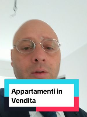 A post by @agente.immobiliaregianl on TikTok caption: #venderecasa #agenteimmobiliare #casa 