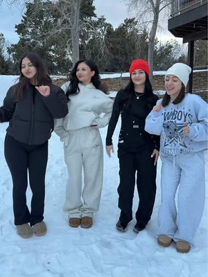 A post by @kimcasv on TikTok caption: we made it to the mountains 🥶 @evelyn ortiz @Yohana Ortiz @Wendy Ortiz @Jesus Perez @Kevin Martinez @Vinny #colorado  