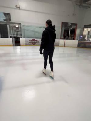 A post by @sophie.skatesss on TikTok caption: 😛 #figureskating #gokyliego #IceSkating #iceskatingtiktok #fyp #skating #iceskater #winter #iceskater #losangeles #foryou #viralvideo #blowthisup #fypシ゚viral #lalive #funnyvideo 🎥@AlissaSkater 