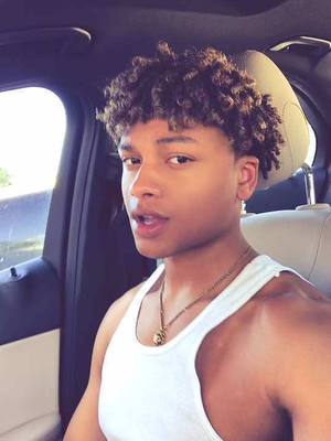 A post by @andreswilley on TikTok caption: i still owe some of y’all a shake tutorial too 😂🥲 ima miss this app