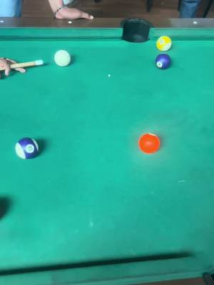 A post by @team_canguro_005 on TikTok caption: #viral #ftypシ #team #8ballpool 