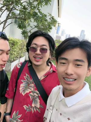 A post by @owen_phc on TikTok caption: สรุปเเล้วกินข้าวไป่ Have you guys eaten yet? 😂@แบริ่ง @TANASA (93.5K ผู้ติดตาม) 