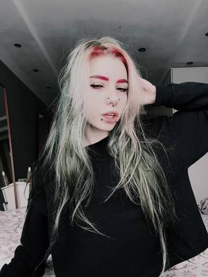 A post by @.nasstaanas on TikTok caption: Ой 