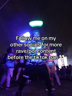 A post by @sunset_spinner_ on TikTok caption: IG: sunset_spinner_ YouTube: Sunset Spinner Reddit: sunset_spinner_ Bluesky: Sunset Spinner #ledpoi #poitok #flowtok #flowtoys #podpoi #flowmies #poi 