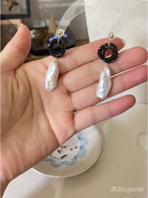 A post by @likayjewel_diylilylin on TikTok caption: Black spinel loops with baroque pearl earrings #earrings #earrings #earringslovers #earringmaking #earringstyle #handmadeearrings #handmadejewelry #pearlearrings 