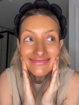 A post by @jordan_huck on TikTok caption: I literally cannot HELP😂 I redeemed myself though.. I think 👀 @Naked Sundays #bronzingdrops#bronzing#nakedsundays#spf