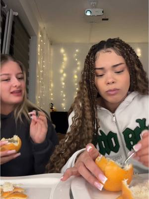 A post by @nyz.juliet06 on TikTok caption: @Lala deine früchte box ist so exotisch und lecker außer die kokosnuss..😭#fyp 