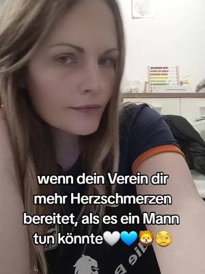 A post by @marionofficial86 on TikTok caption: #trotzniederlage #einmallöweimmerlöwe🦁 #meinvereinfürallezeitwird1860sein 