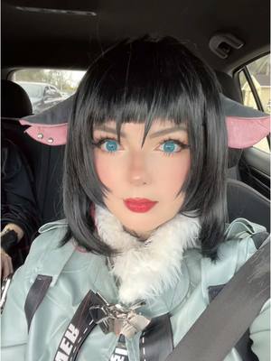 A post by @sumipiyacos on TikTok caption: It wouldn’t flip 😭😭 #zzzcosplay #zenlesszonezero #janedoecosplay #janedoe #cosplay