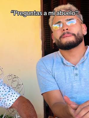 A post by @lucasvarelafails on TikTok caption: Jajaja la entrevista esta completa en mi canal de YouTube 😂 #humor #comedia #parati 