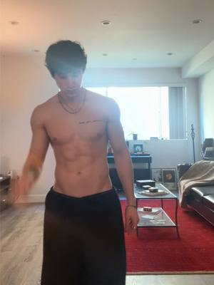 A post by @hunterrowland on TikTok