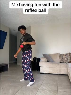 A post by @kingnova.__ on TikTok caption: #reflexball #fyp 