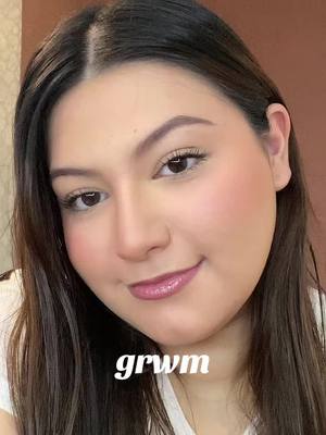 A post by @poopymia_ on TikTok caption: grwm makeup time! #grwm #grwmmakeup #creatorsearchinsights #contentcreator #creadoradecontenido #ugc #ugccreator #bootcampuntalfredo 