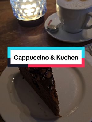 A post by @thedarkknight3210 on TikTok caption: @TheDarkKnight Cappuccino und ein Stück Kuchen 🍰 in der Nähe der neuen riesen Seebrücke in Prerow am Strand der Ostsee 🌊  #kaffeeundkuchen #seebrücke #prerow #seebrückeprerow 