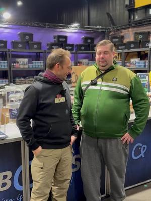 A post by @robinillner on TikTok caption: Willkommen in den Bosch! @patrickvon1988 hat gestern fünf Kilo Boilies von @pr_baits, eine DVD und ein kleines Interview gewonnen. Hier kommt Patrick, berichtet über seine Eindrücke auf der Messe und wie er die Feedgrade Fish Boilies einsetzen wird! Wer ist heute in den Bosch? 🙌🏻🙌🏻🙌🏻🙌🏻🙌🏻🙌🏻🙌🏻🙌🏻 Welcome to Bosch! @Patrickvon1988 won five kilos of boilies from @pr_baits, a DVD and a small interview yesterday. Here comes Patrick, reports on his impressions at the fair and how he will use the Feedgrade Fish Boilies! Who is in the Bosch today? #denbosch #robinillner #carp #carpfishing 