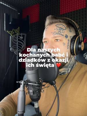 A post by @stachhu on TikTok caption: A teraz kawałek dla wszystkich babć i dziadków z okazji ich święta. Jeśli masz to szczęście w ich postaci podaruj im ten specjalny kawałek. 🥰