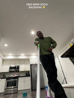 A post by @shaunllewellyn_ on TikTok caption: SUNDAY RESET LMFAOOOOO