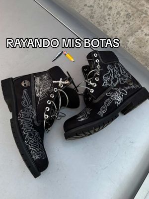 A post by @robpapy on TikTok caption: Alguien las quiere? Ya no me gustaron 😩 @Timberland #timberland #draw #paint #graffiti #sketch #illustration #boots #sneakers #fashion 