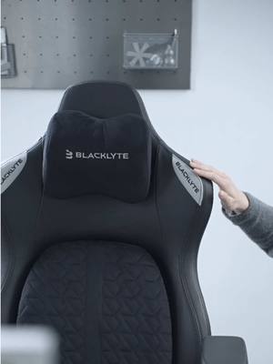 A post by @bbbigdeer on TikTok caption: I think the comfort of a gaming chair is more important than anything else, and it would be even better if it has a cool appearance!  #blacklyte  #csgo #cs2 #GamingChairs #BlacklyteKraken #BlacklyteAthenaX #counterstrike #counterstrike2 #csmajor @blacklyte 