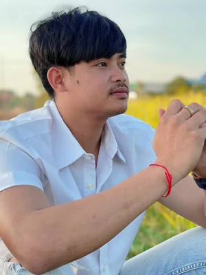 A post by @usermakpov4444 on TikTok caption: HBD idol🎂🎂🎂អៀង វុត្ថា🥰