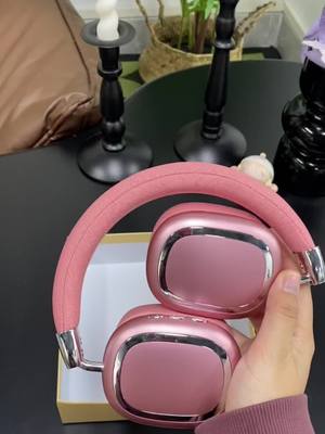 A post by @nail_art688 on TikTok caption: These are porbably one of my favorite purchases of the year #headphones #noisecancelling #wirelessheadphones #giftideas #giftguide #ttsdelight #treasurefinds #TikTokShopNewYearNewAura #TikTokShopLastChance #TikTokShopNewYearNewAura 