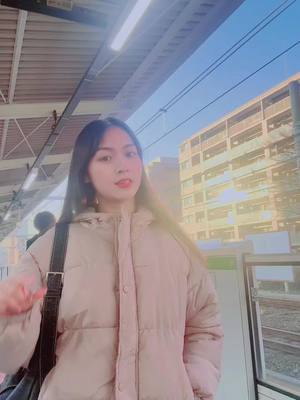 A post by @khinthantzinaung2 on TikTok caption: L O V E🫶#tiktoknews #♾️✨️ #trending 