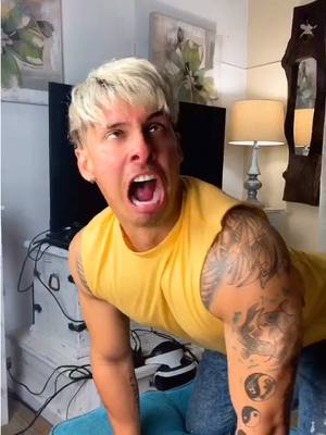 A post by @gilmhercroes on TikTok caption: 2020 - The Most Random Video You Will Ever see 😂😂 @Jay Croes 