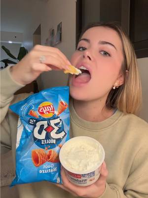 A post by @romy on TikTok caption: Réponse à @Maadlynee Un mélange DOUX comme ça ??? #FoodTok 